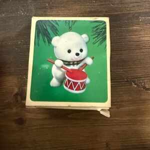 Hallmark “polar bear drummer”